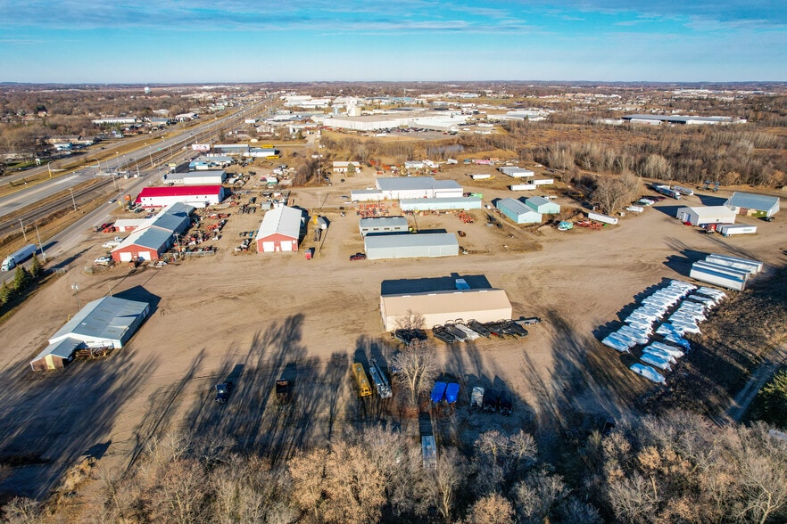 More Photos Of 1240 Randolph rd, Detroit Lakes Warehouse For Sale