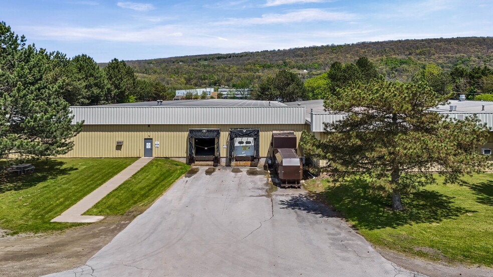 More Photos Of 10 Forbes St, Dansville Manufacturing For Lease