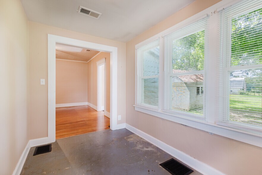 More Photos Of 7438 Bagdad Rd, Bagdad Land For Sale