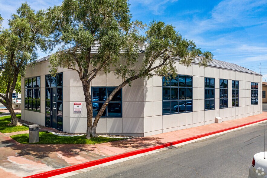 More Photos Of , Las Vegas Office For Sale