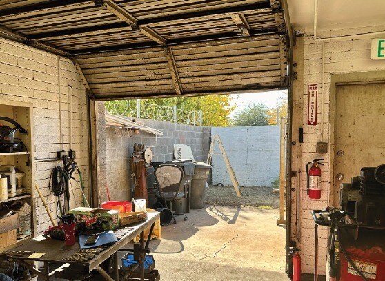 More Photos Of 161 E Broadway Rd, Mesa Storefront For Lease