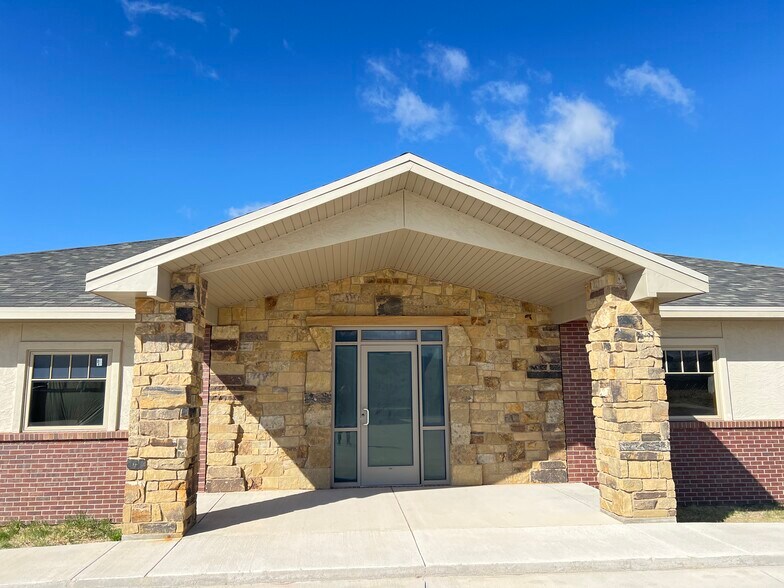 More Photos Of 4802 Sherman Hill Rd, Laramie Medical For Lease