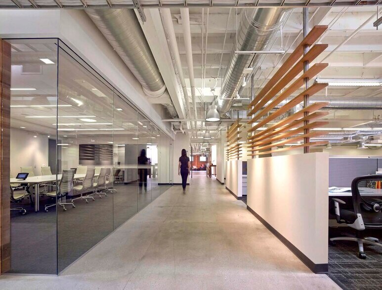 More Photos Of 1655 26th St, Santa Monica Office For Lease