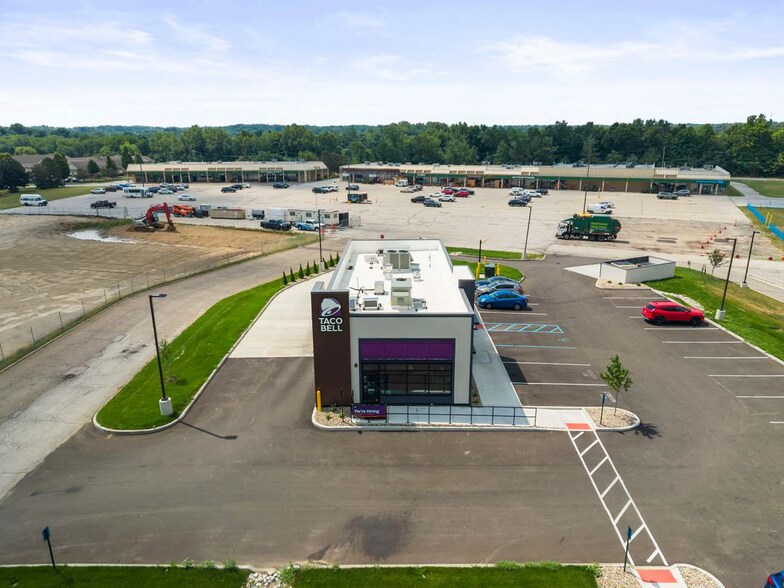 More Photos Of 1590 Norton Rd, Stow Fast Food For Sale
