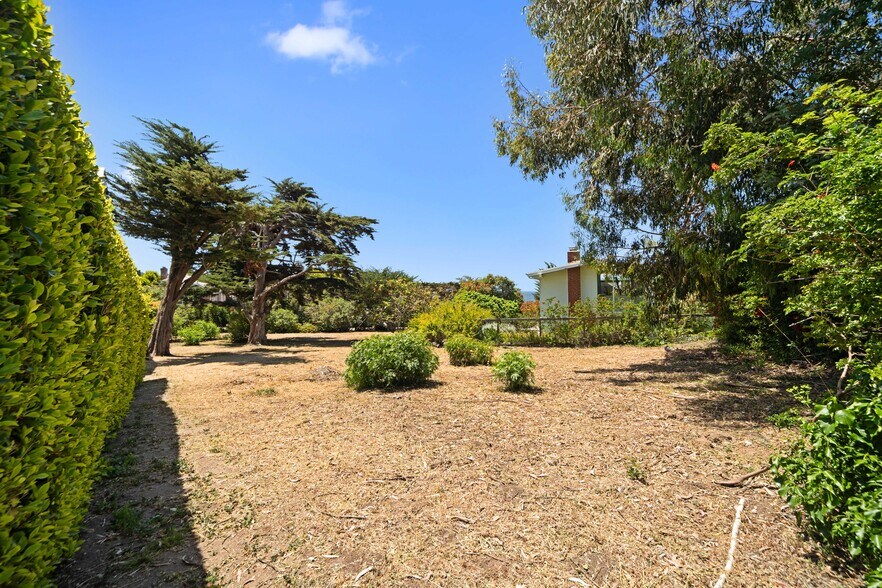 More Photos Of 31826 Broad Beach Road rd, Malibu Land For Sale