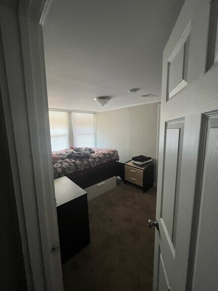 More Photos Of 15 College St, Thomasville Apartments For Sale