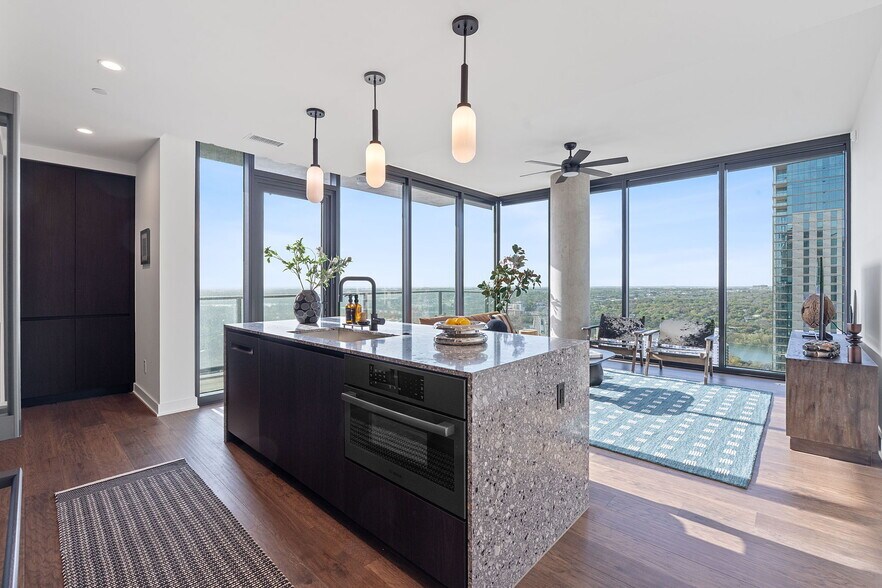 More Photos Of , Austin Multifamily For Sale