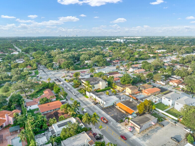 More Photos Of 2316 S Red Rd, Miami Medical For Sale