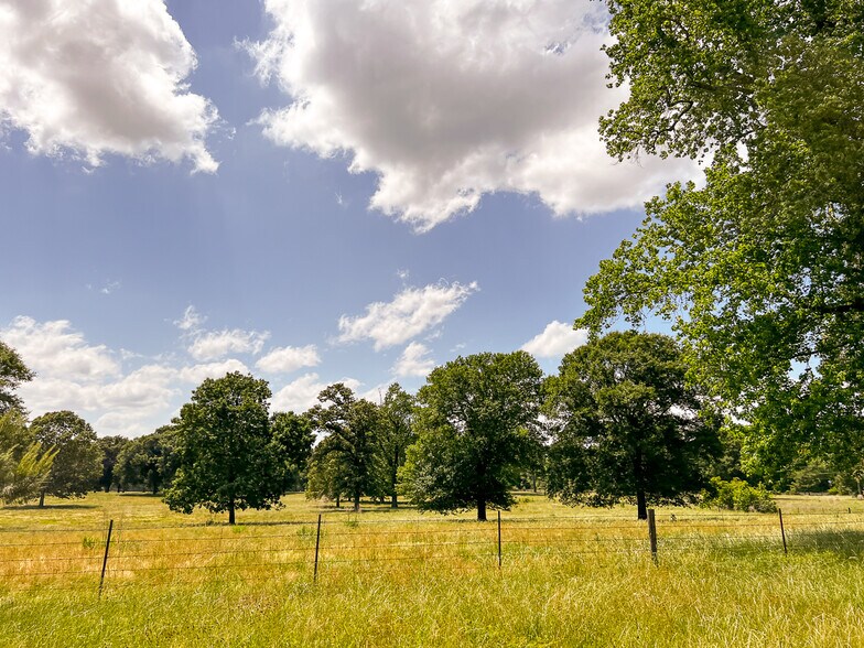 More Photos Of 00 Fm 1097, Montgomery Land For Sale