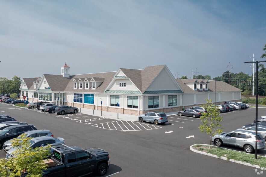 More Photos Of 1152 Kings Highway Cutoff, Fairfield Medical For Lease