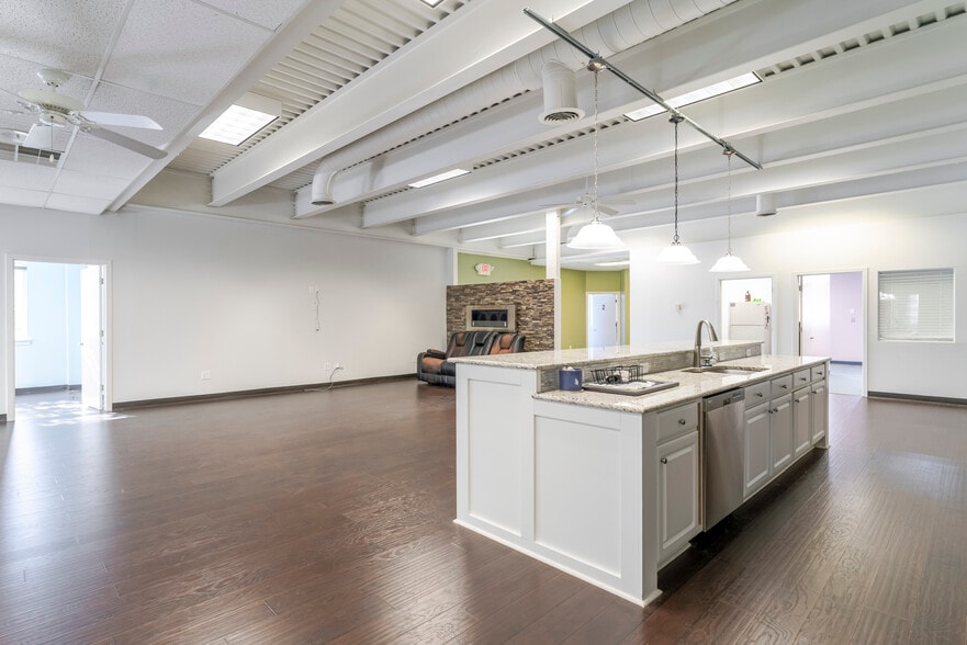 More Photos Of 1410 Incarnation Dr, Charlottesville Medical For Sale