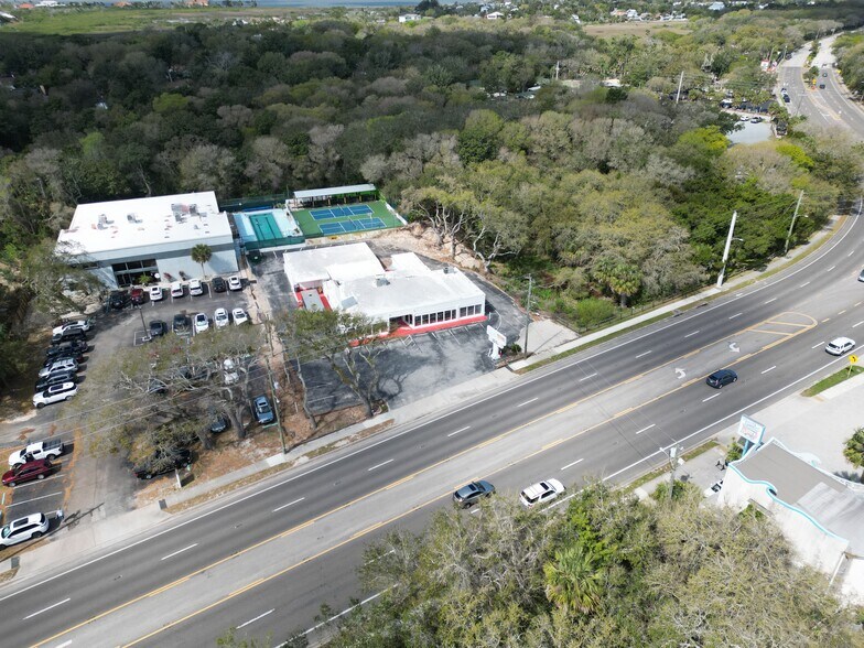 More Photos Of 1035 Anastasia Blvd, Saint Augustine Restaurant For Sale