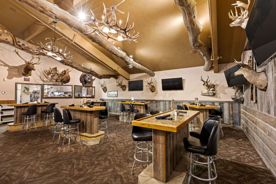 More Photos Of 5100-N Star Blvd, Great Falls Storefront Retail Office For Sale