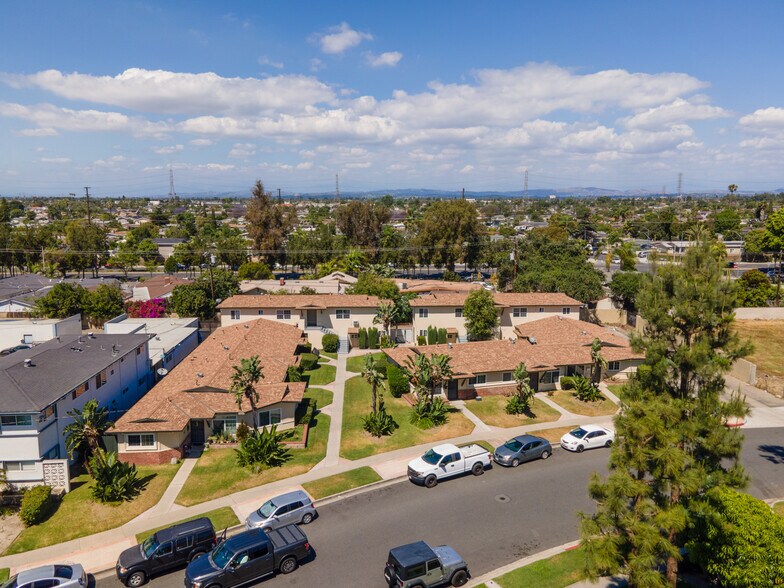More Photos Of 9661-9671 Maureen Dr, Garden Grove Apartments For Sale