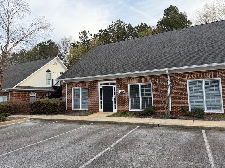 More Photos Of 1711 Meriweather Dr, Watkinsville Office For Lease