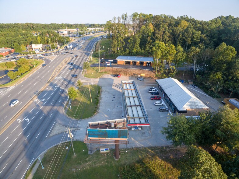 More Photos Of 3798 Buford Dr, Buford Service Station For Lease