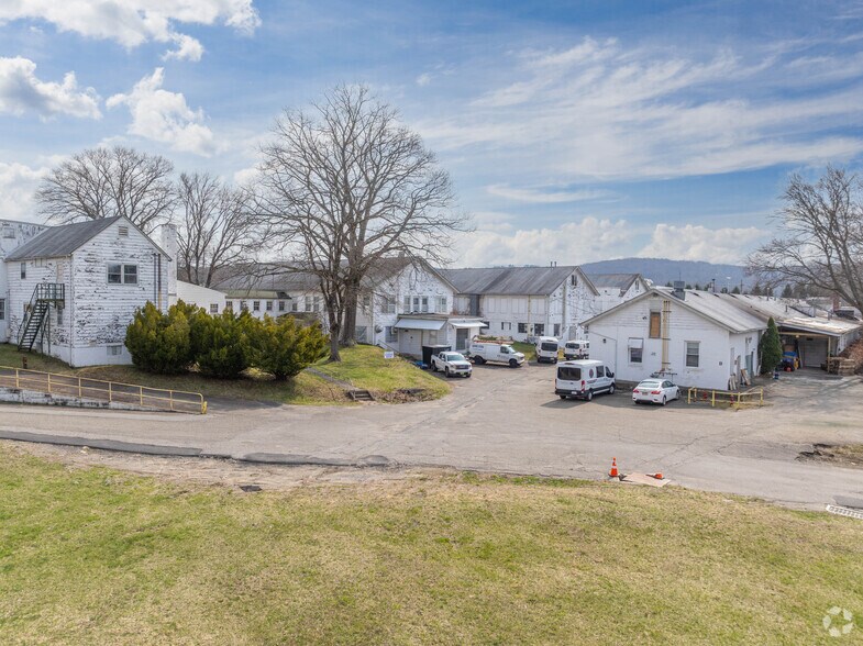Primary Photo Of 429 Rockaway Valley Rd, Boonton Manufacturing For Sale