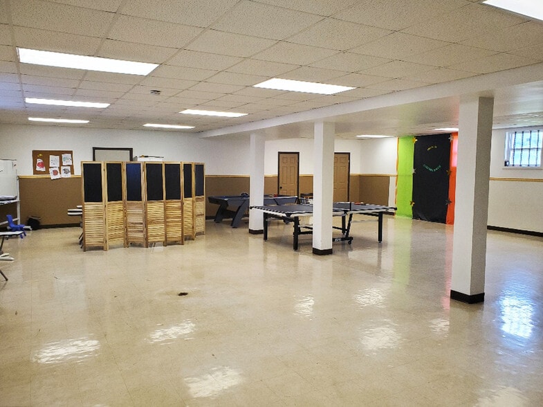 More Photos Of 120 S Napoleon Ave, Columbus Religious Facility For Sale