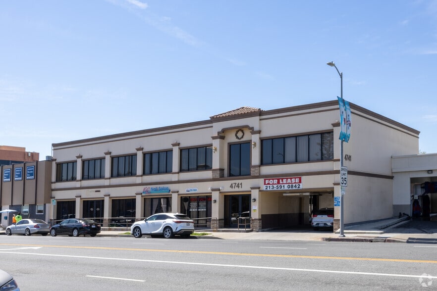 More Photos Of 4741 Laurel Canyon Blvd, Studio City Office For Lease