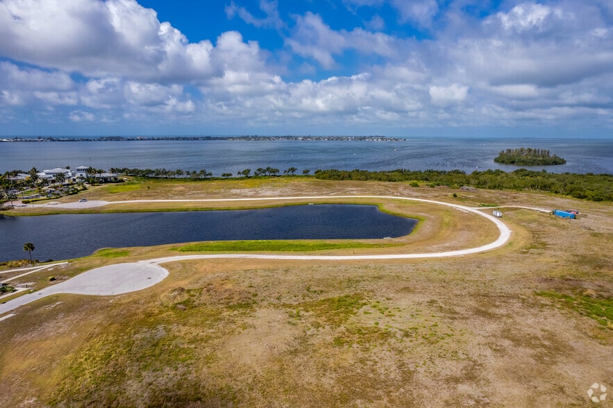 More Photos Of 12340 Manatee Ave W, Bradenton Land For Sale