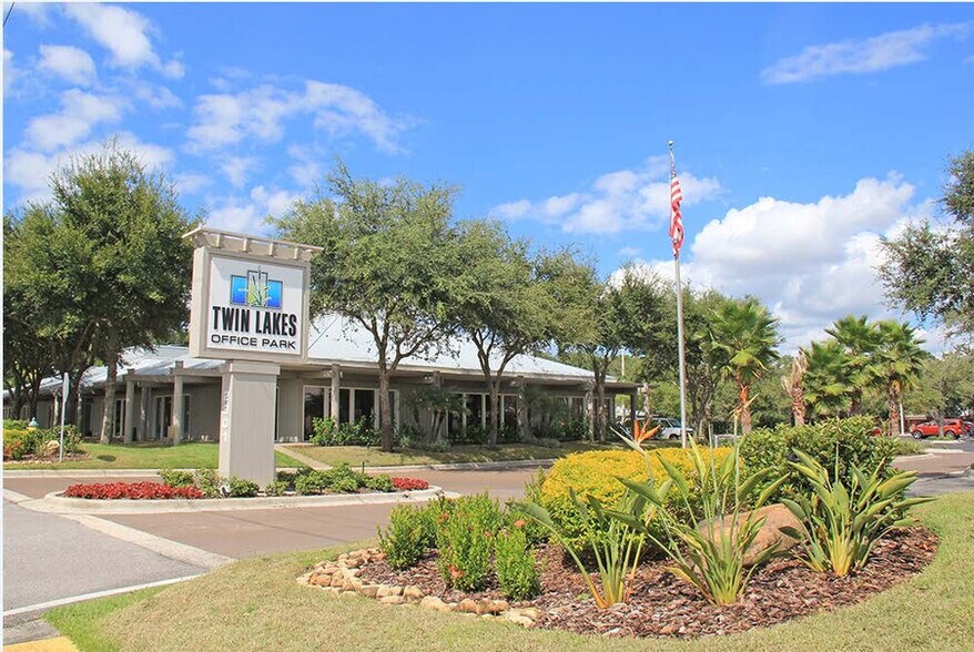 More Photos Of 2901 W Busch Blvd, Tampa Unknown For Lease