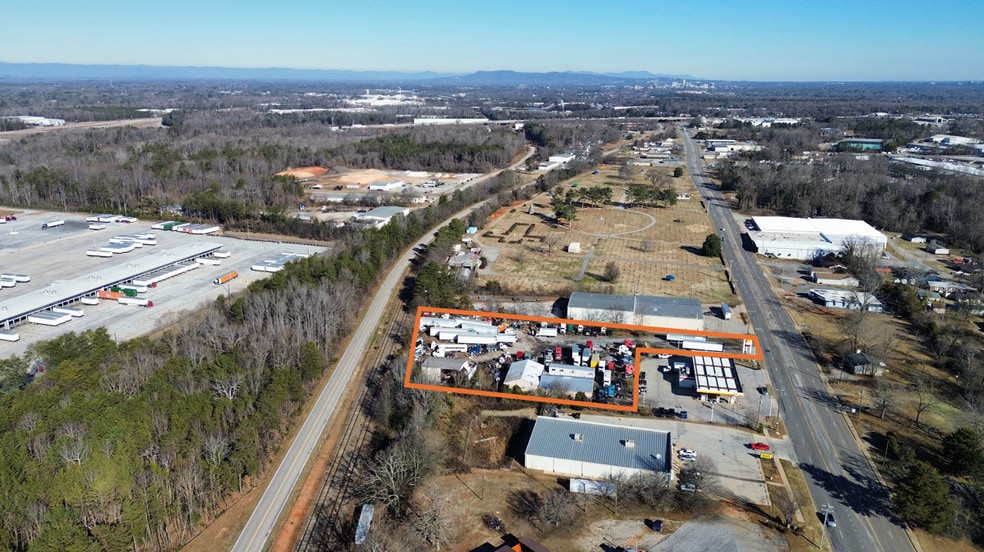 More Photos Of 1609 Piedmont Hwy, Piedmont Service For Sale