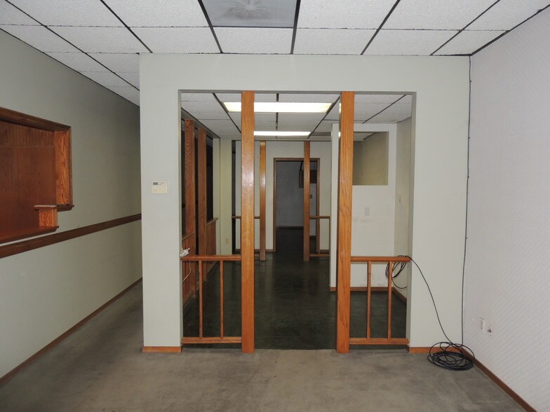More Photos Of 150 3rd St, Lakeport General Retail For Lease