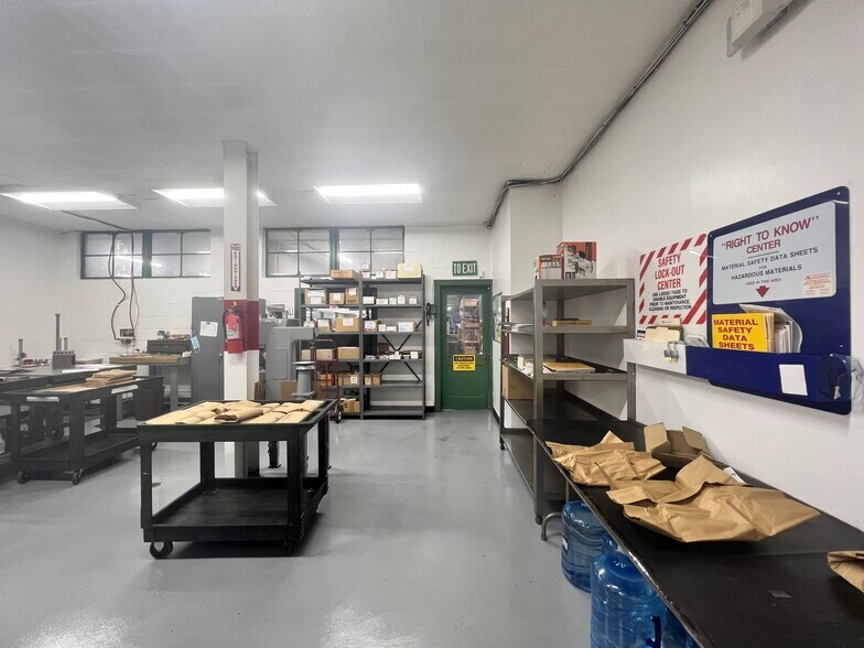 More Photos Of 2141 Kennedy Ave, Baltimore Warehouse For Sale