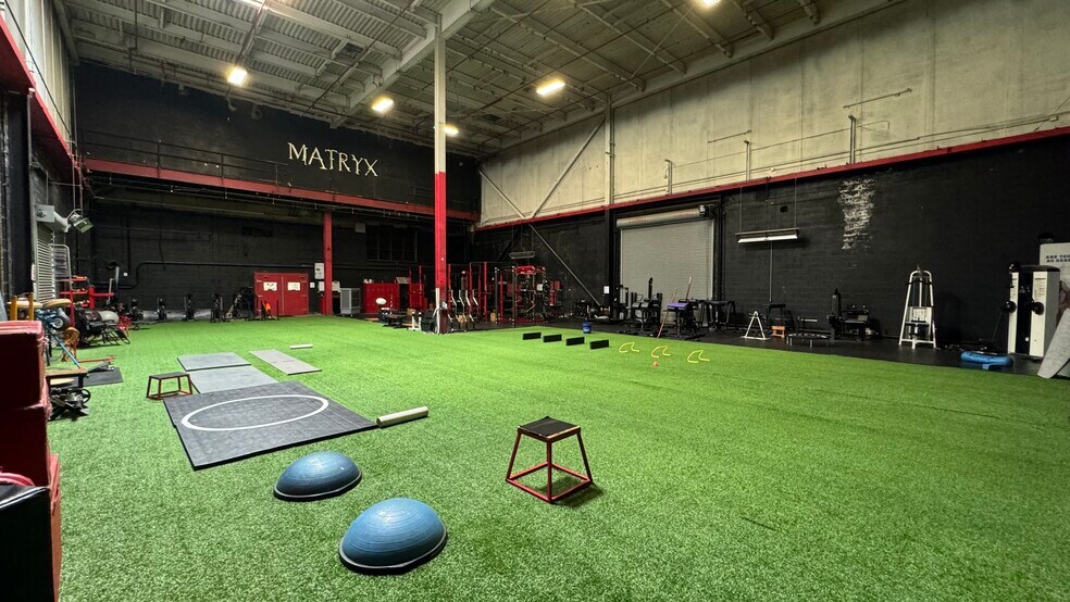 More Photos Of 1727-1801 Union Blvd, Allentown Warehouse For Lease