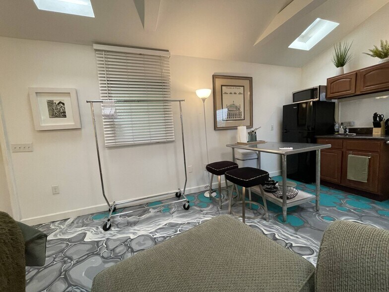 More Photos Of 116-118 NW 24th St, Miami Apartments For Sale