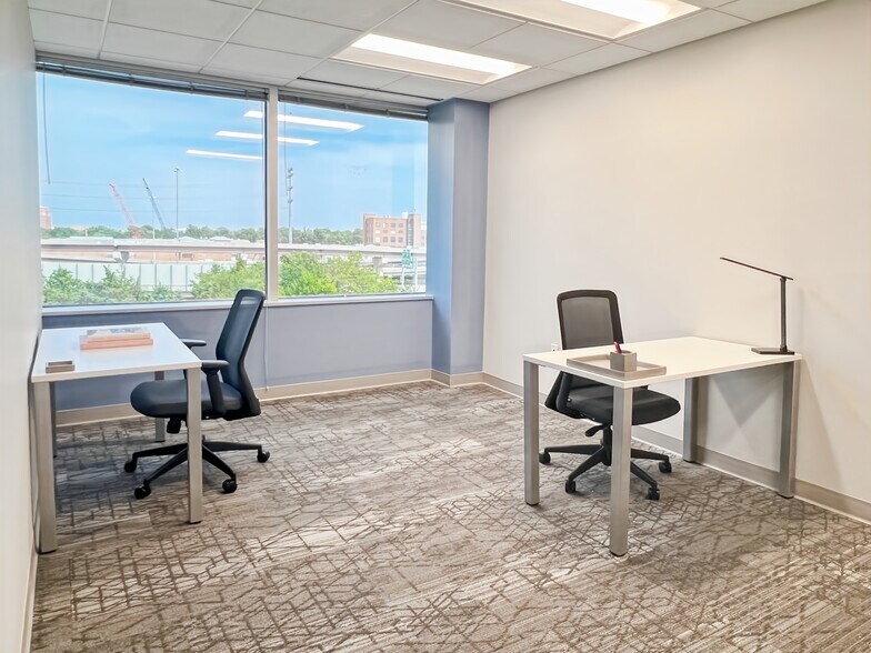 More Photos Of 5904 Richmond Hwy, Alexandria Coworking Space