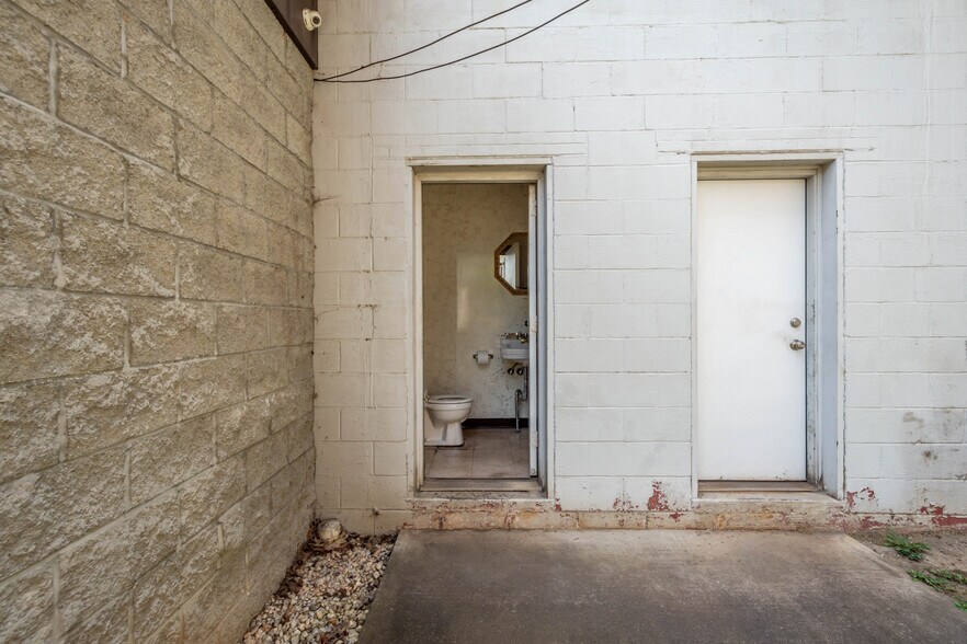 More Photos Of 306 Maple Creek Rd, Charleroi Auto Repair For Sale