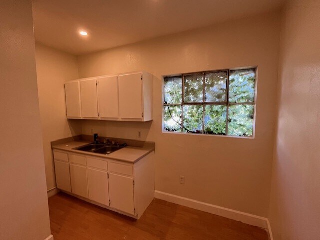 More Photos Of 931 N La Cienega Blvd, Los Angeles Storefront Retail Office For Lease