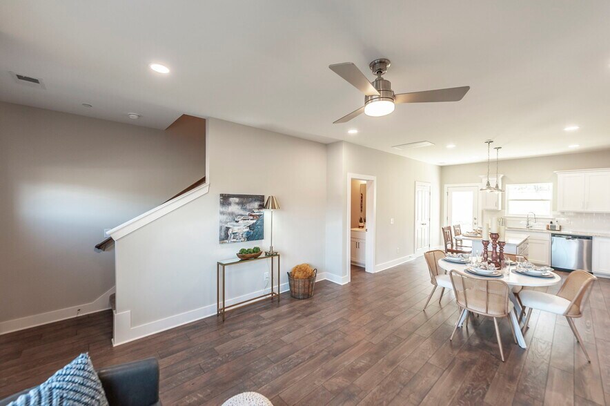More Photos Of 1136 Lock 4 Rd, Gallatin Apartments For Sale