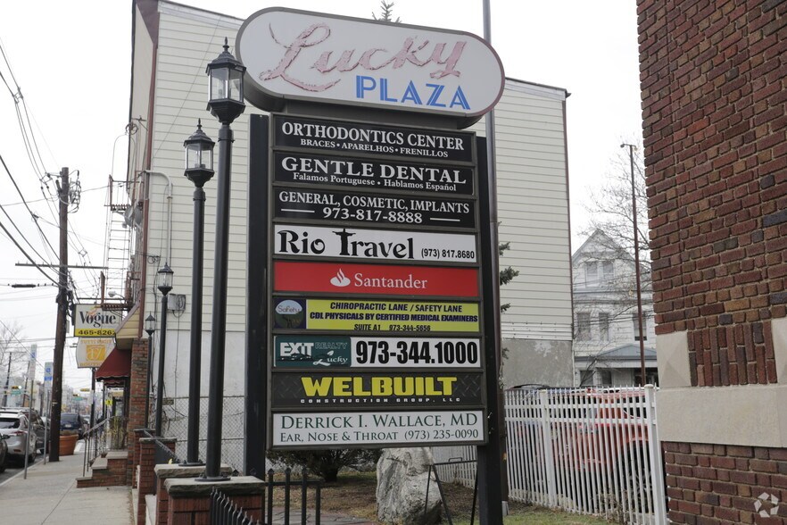 More Photos Of 290 Ferry St, Newark Office For Lease
