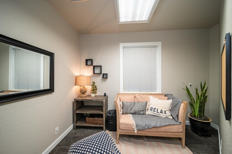 More Photos Of 1400 Broadway, Bellingham Office For Lease