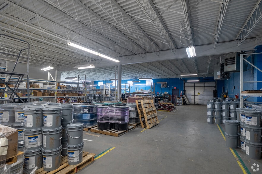 More Photos Of 315-319 E Market St, Akron General Retail For Sale