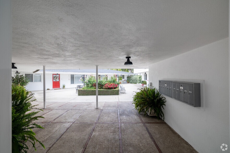 More Photos Of 200-202 E Huntington Dr, Alhambra Apartments For Sale