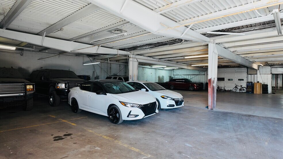 More Photos Of 1520 S Central Ave, Oklahoma City Manufacturing For Lease