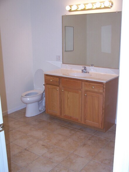 More Photos Of 251 Stanet Rd, Moscow Apartments For Sale