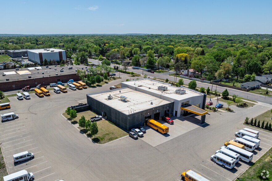 More Photos Of 9545 Penn Ave S, Bloomington Truck Terminal For Sale