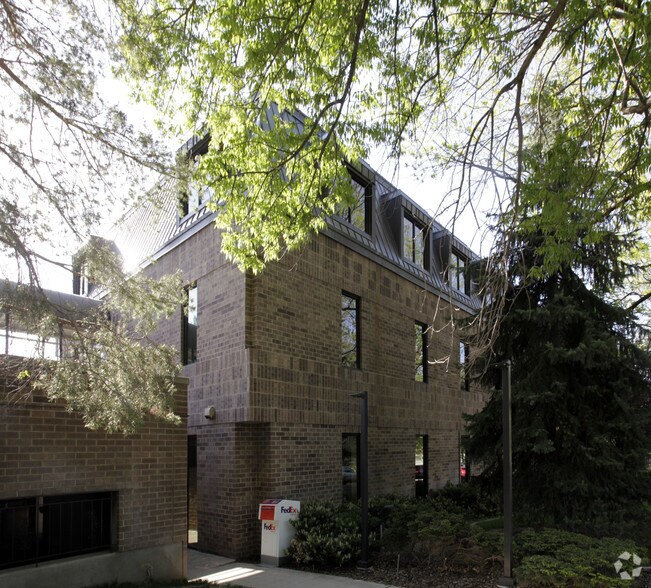 More Photos Of 699 E South Temple, Salt Lake City Medical For Lease