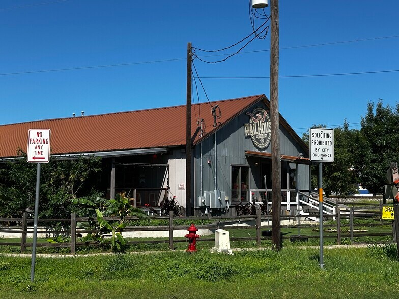 More Photos Of TBD Scott Street, Kyle Land For Sale