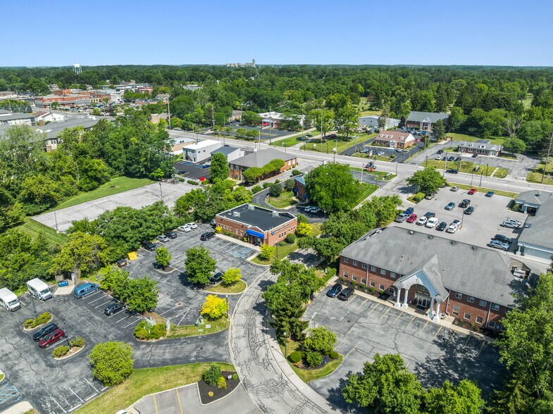 More Photos Of 6411 River Crossings Dr, Sylvania Medical For Sale