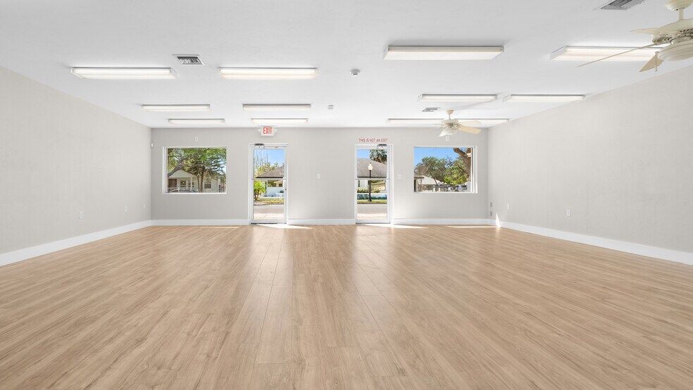 More Photos Of 648 S Commerce Ave, Sebring Freestanding For Sale