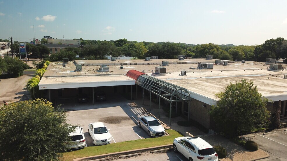 More Photos Of 2801 S Interstate 35 S, Austin Loft Creative Space For Lease