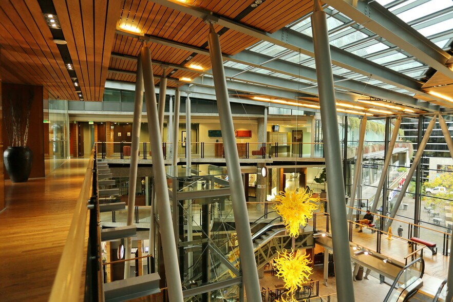 More Photos Of 989 112th Ave NE, Bellevue Apartments For Lease