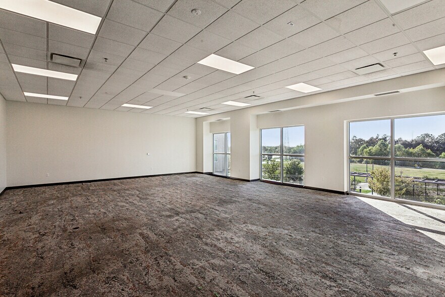 More Photos Of 3501 Jourdan Rd, New Orleans Distribution For Lease