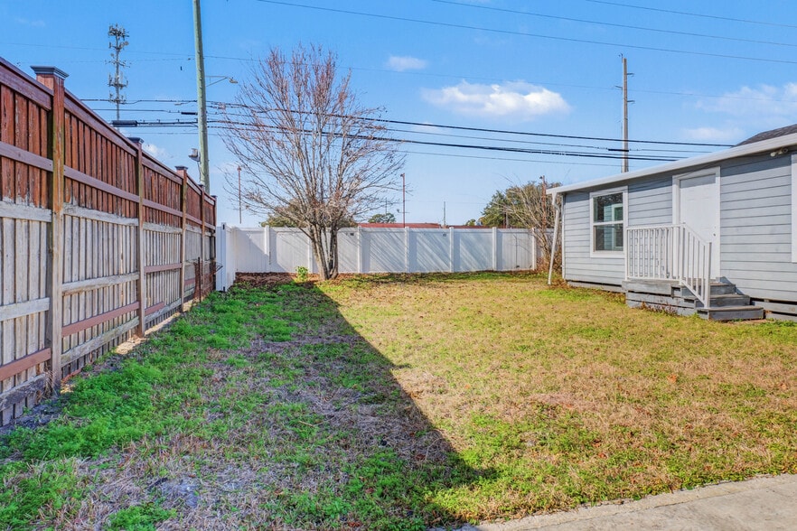 More Photos Of 1201 Cassat Ave, Jacksonville Medical For Sale