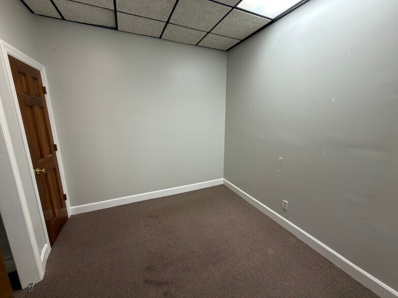More Photos Of 3201 SW 34th Ave, Ocala Office For Lease